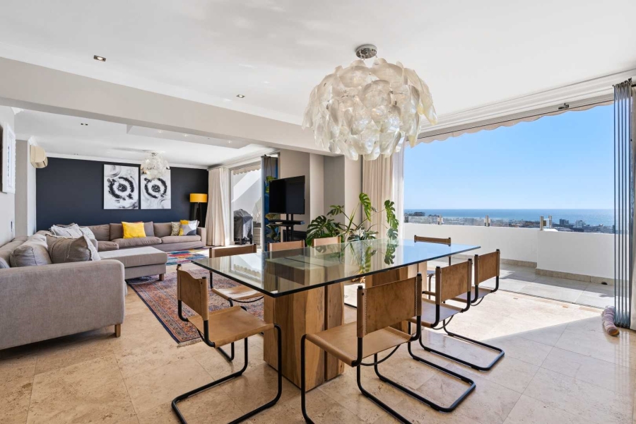 3 Bedroom Property for Sale in Fresnaye Western Cape